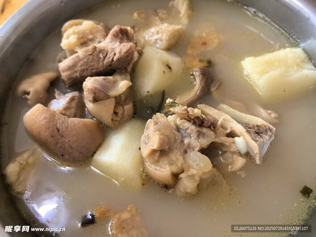 香濃豬腳湯