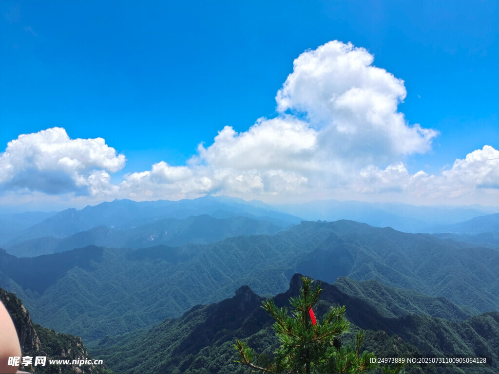 高山云海壯麗美景