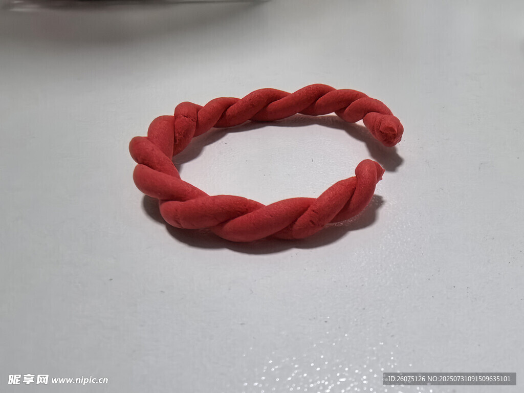 紅色橡皮泥手工手鏈