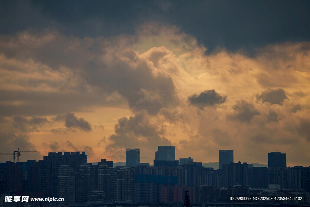 城市黃昏