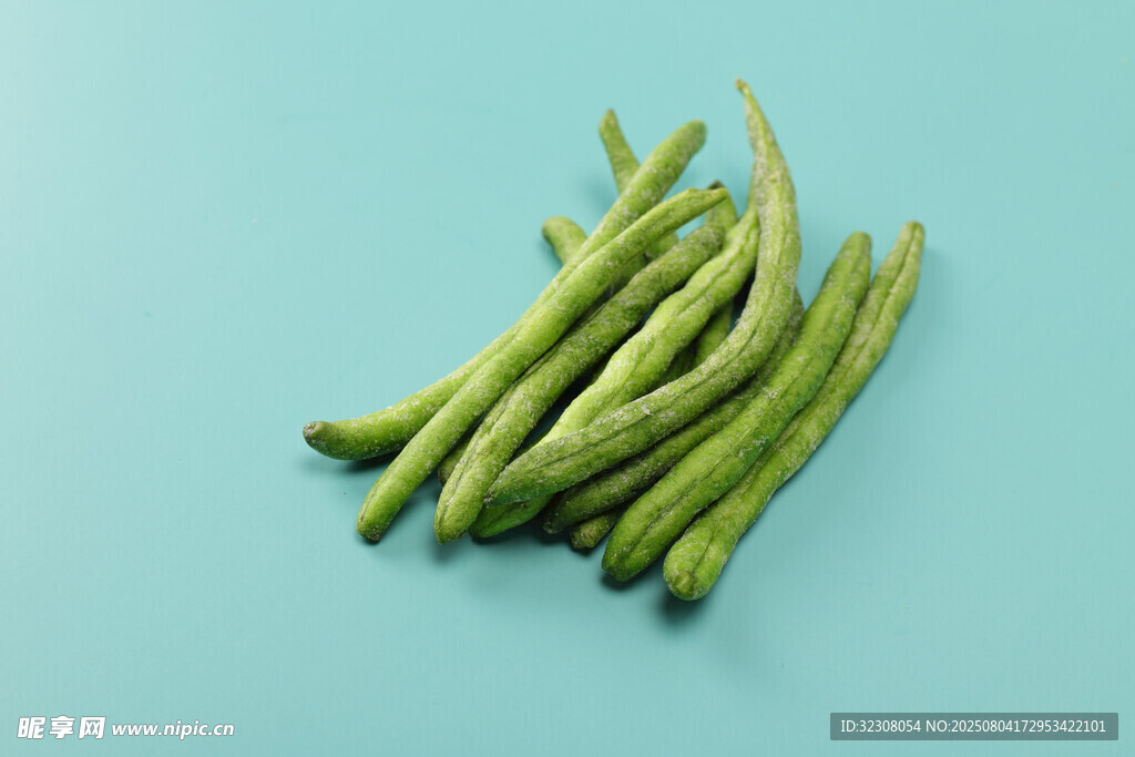 青豆角靜物圖