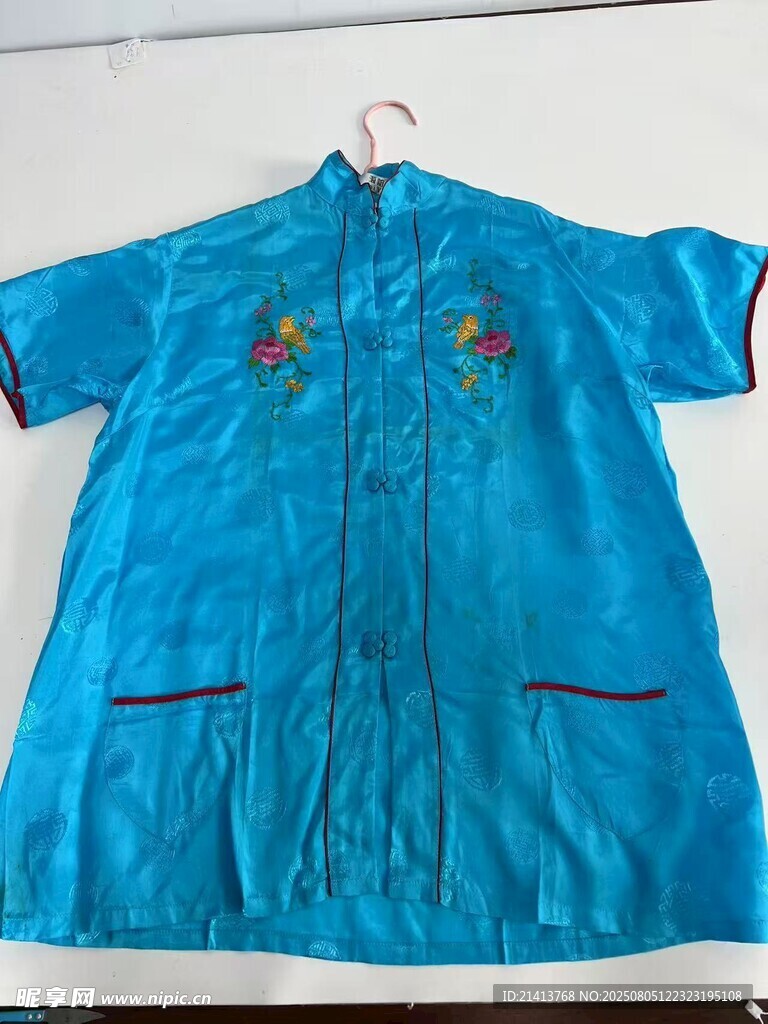 藍色刺繡中式上衣