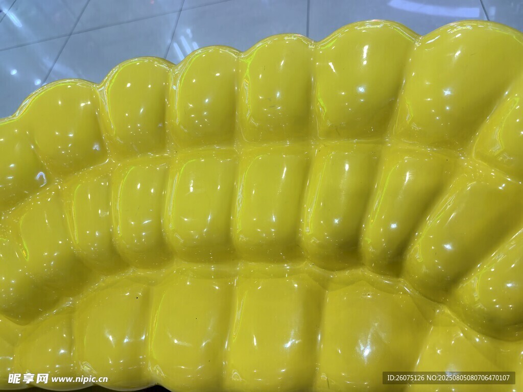 黃色波紋狀玻璃鋼