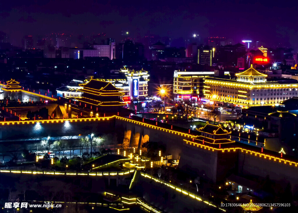 美麗的西安城墻夜景