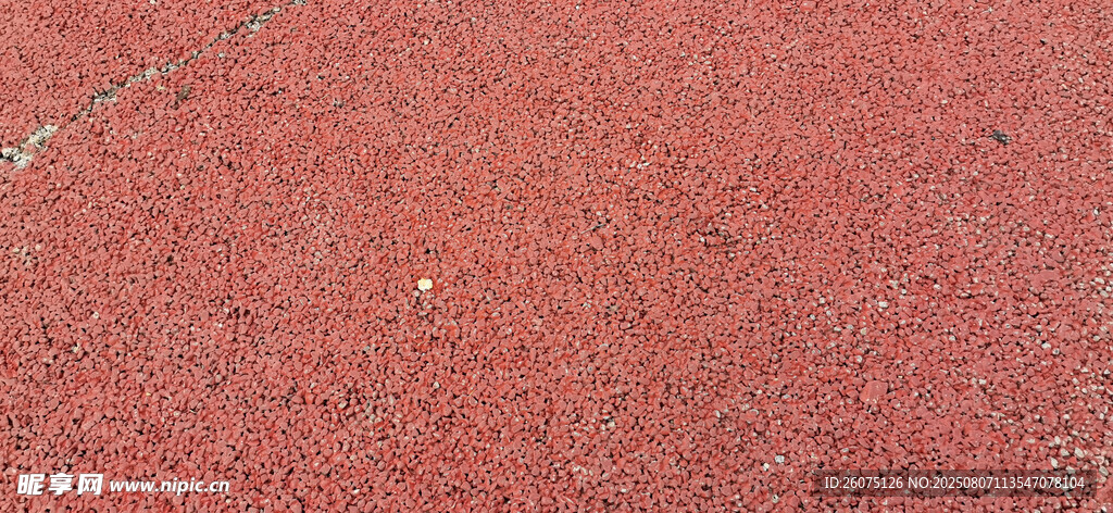 紅色塑膠跑道特寫