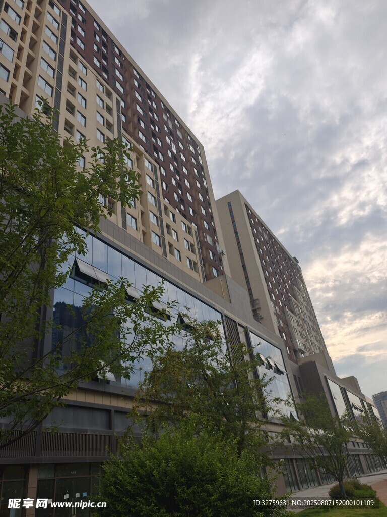 現(xiàn)代高層住宅景觀