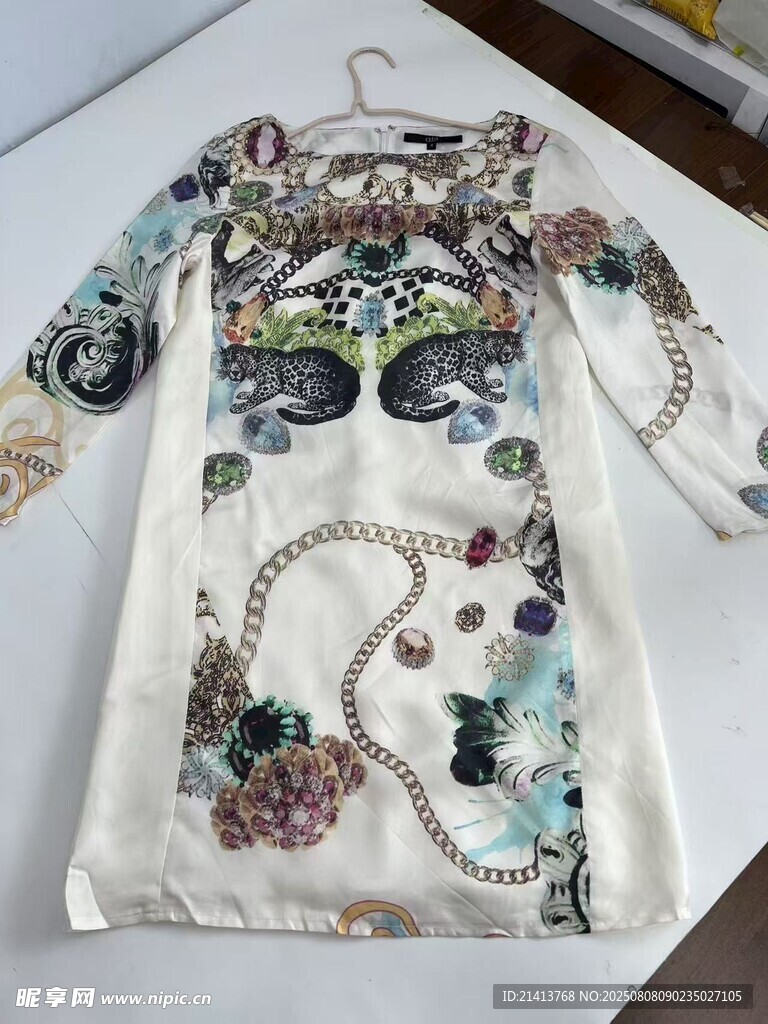 印花短袖上衣展示