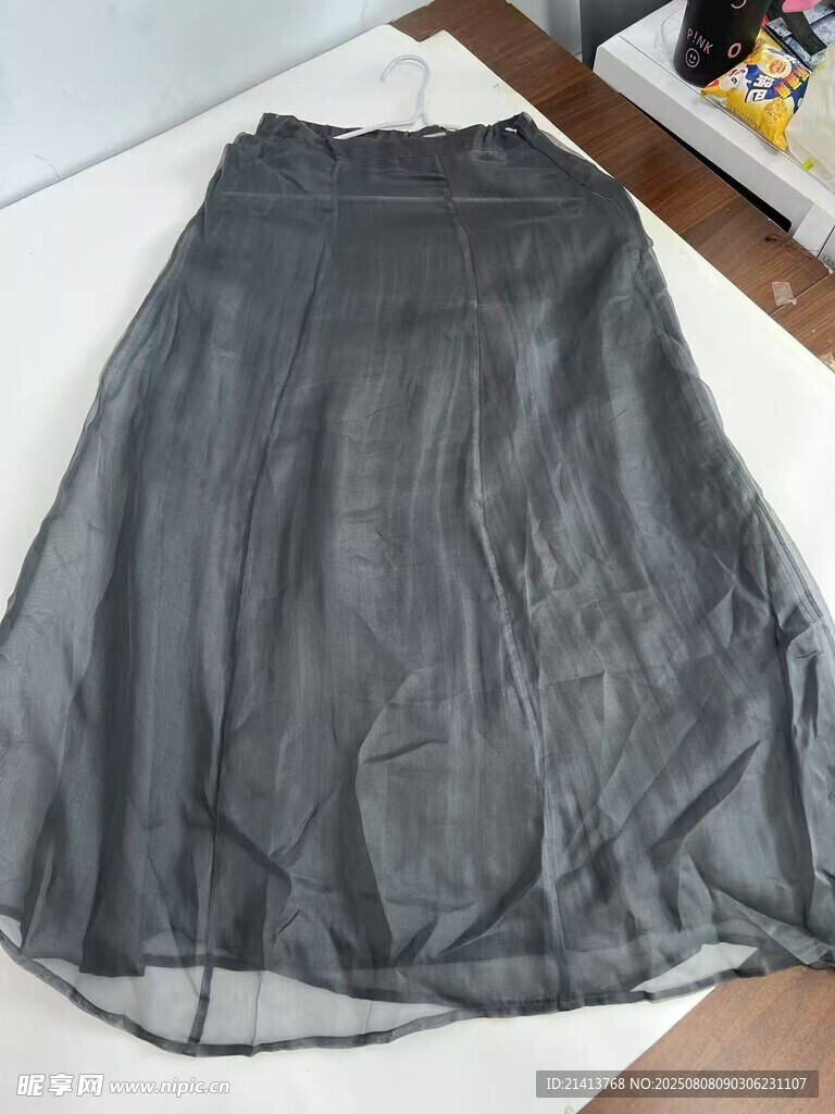 灰色半身裙展示