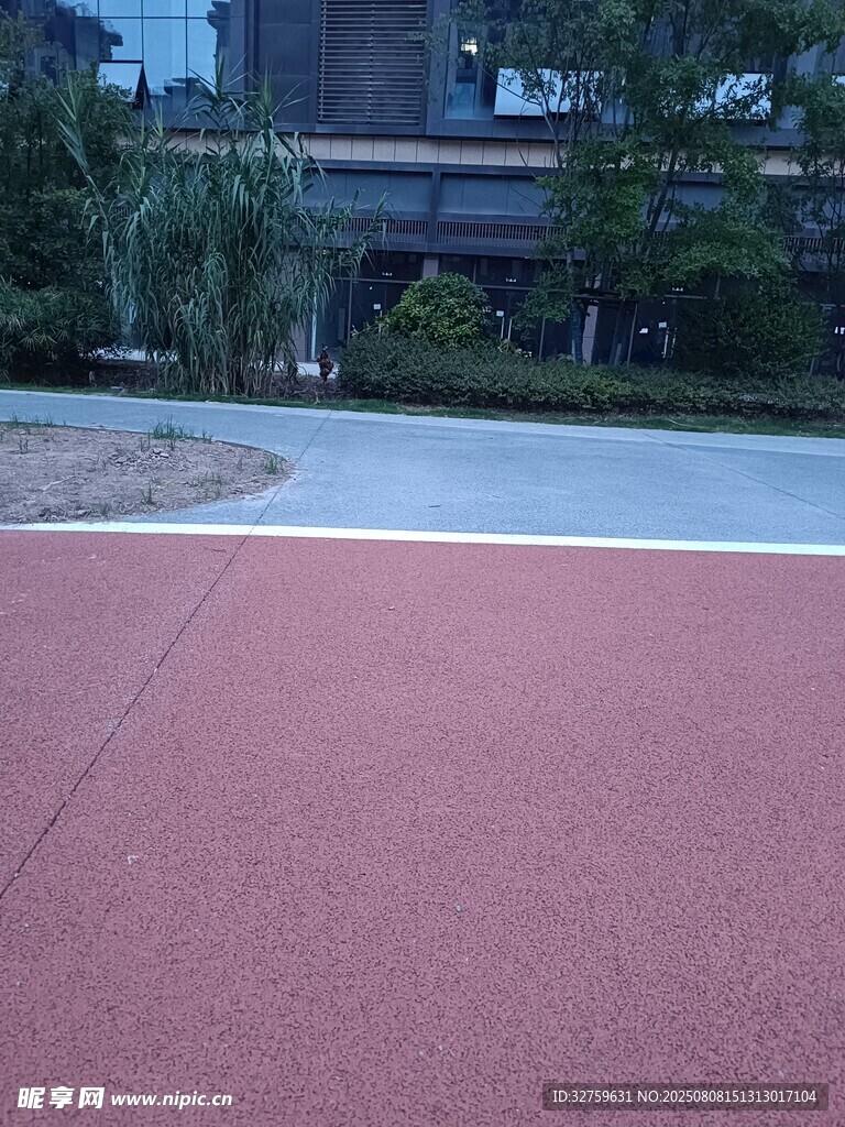 紅色透水路面景觀