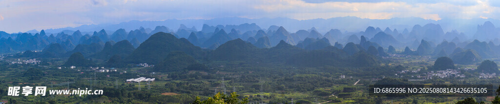 壯麗山脈全景