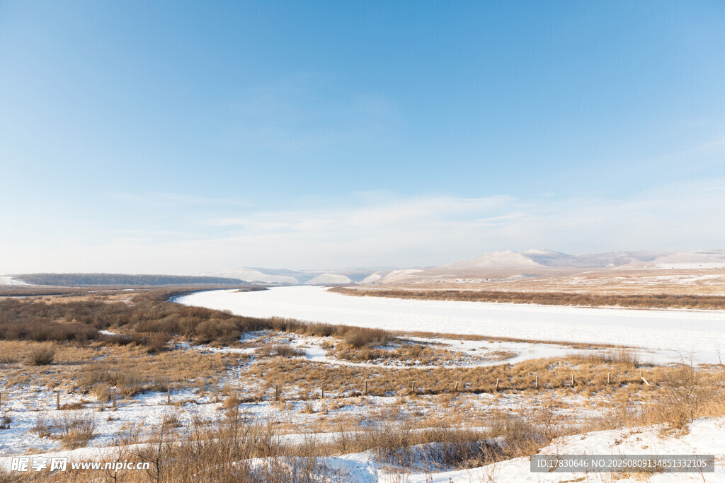 冬日曠野雪景