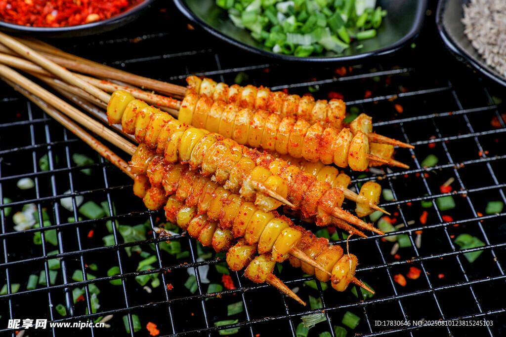 美味烤串誘人呈現(xiàn)