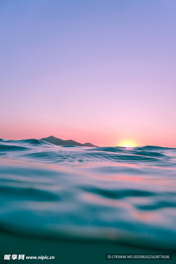 海面日出美景