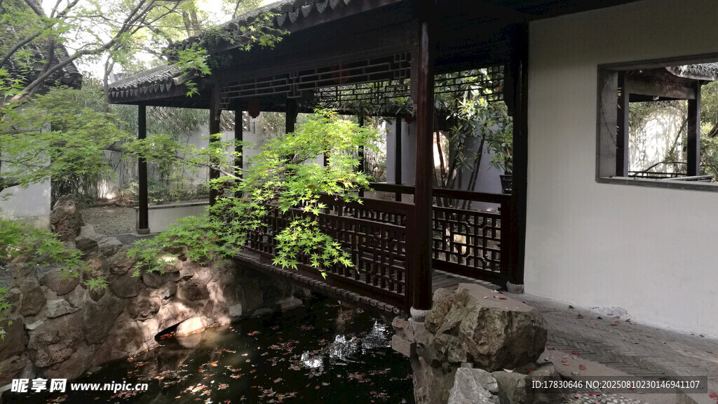 江南春色無錫錫惠山下寄暢園