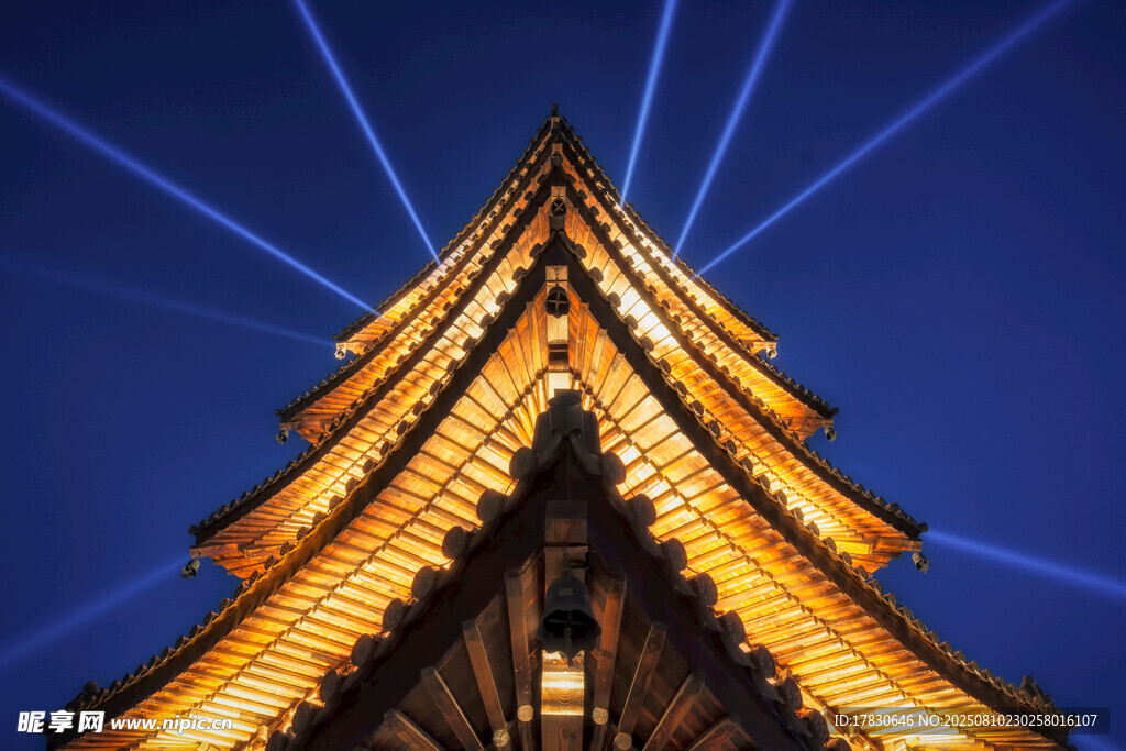 黃金塔