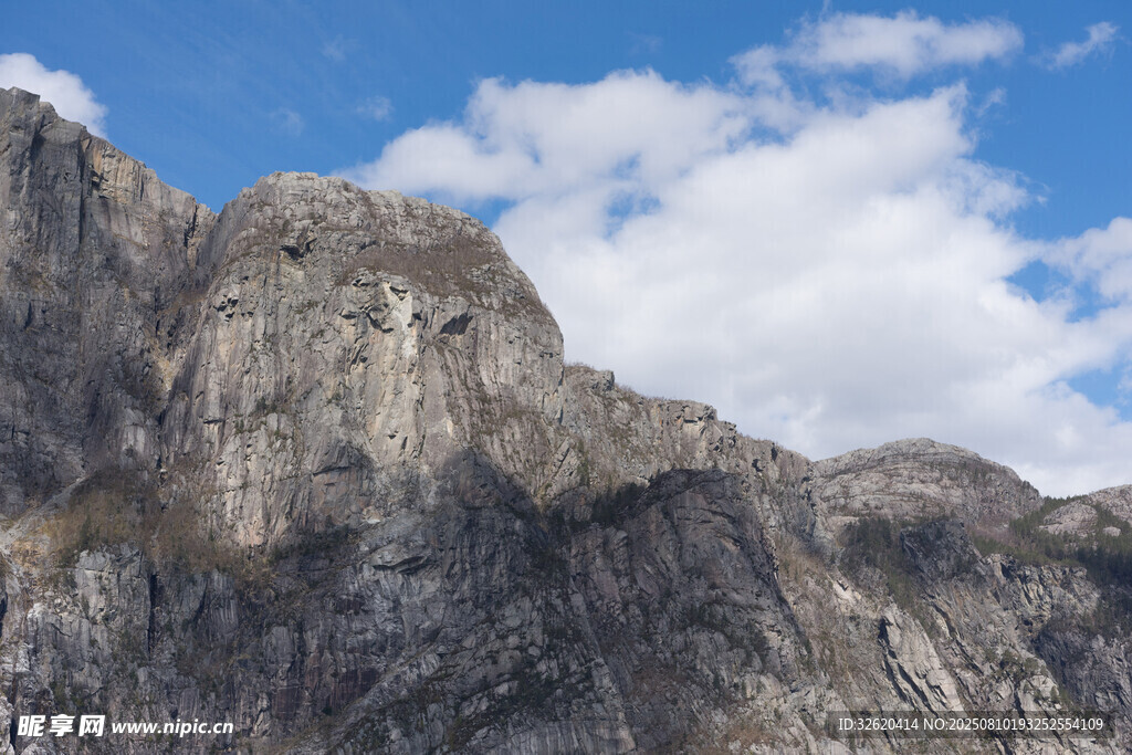 巍峨壯麗的高山景觀
