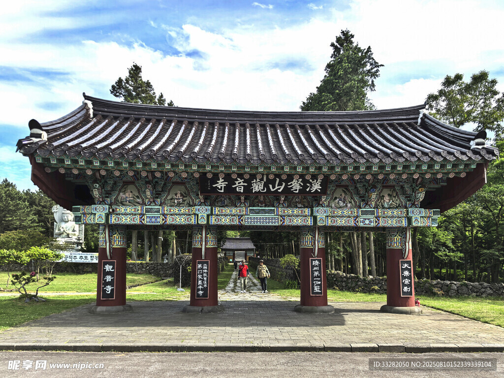 傳統(tǒng)韓式牌坊建筑景觀