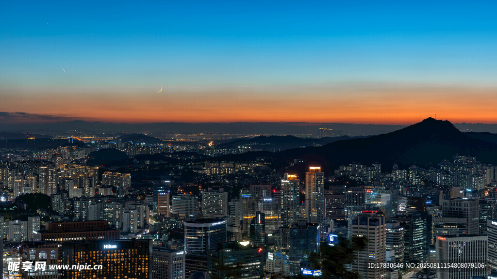 城市黃昏全景風光