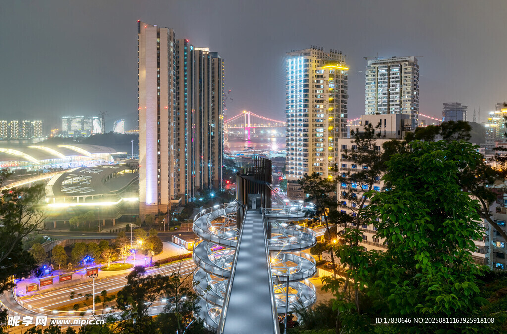 廈門健康步道 號入口處的夜色