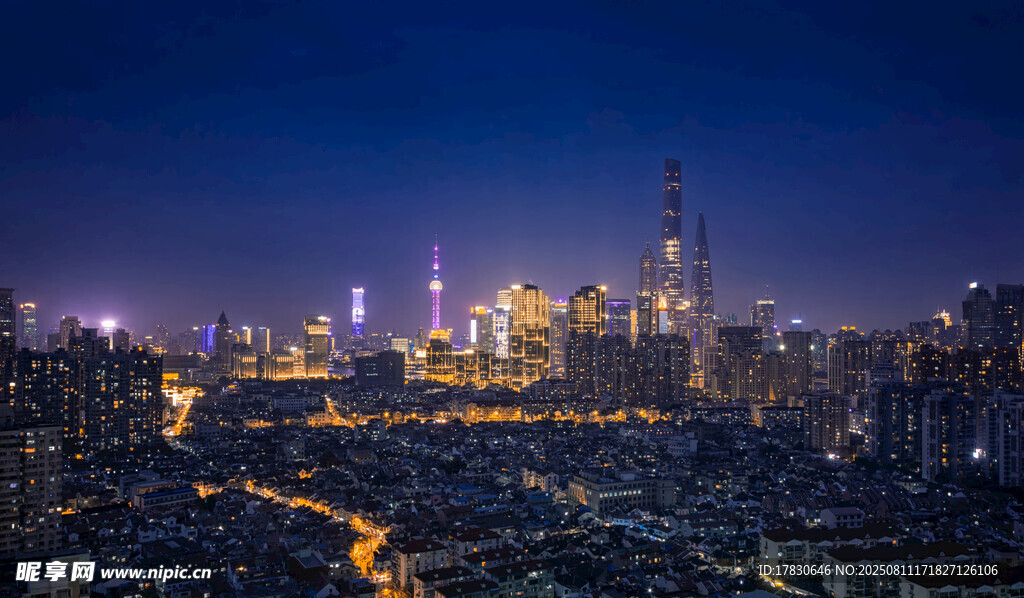城市夜景璀璨燈火輝煌
