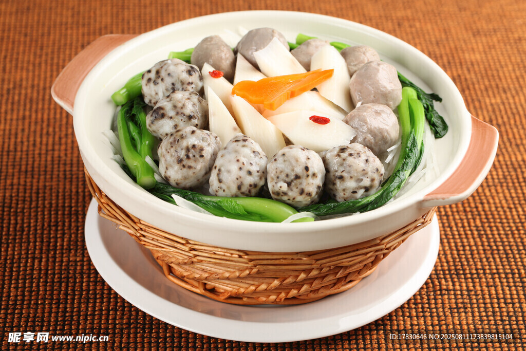 潮州肉丸煲