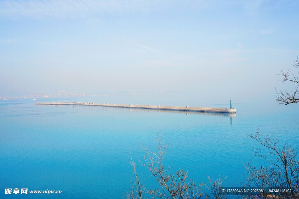 煙臺(tái)海濱