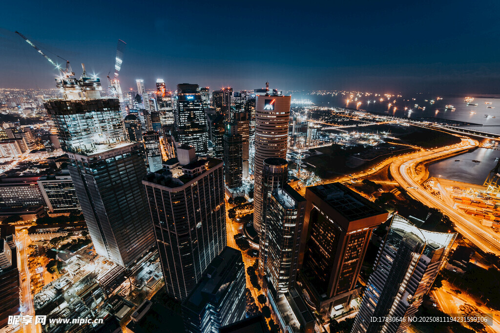 繁華都市璀璨夜景