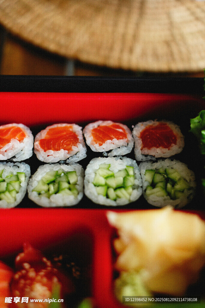 美味壽司拼盤(pán)