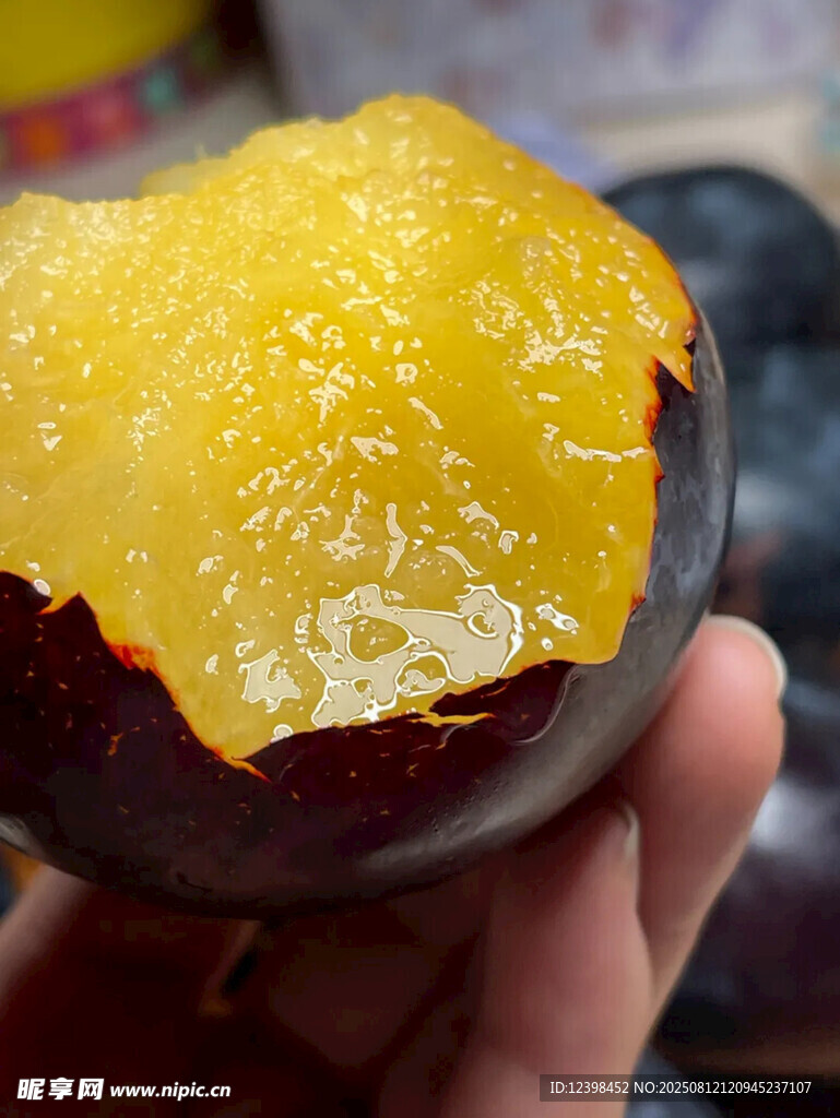 黑布李