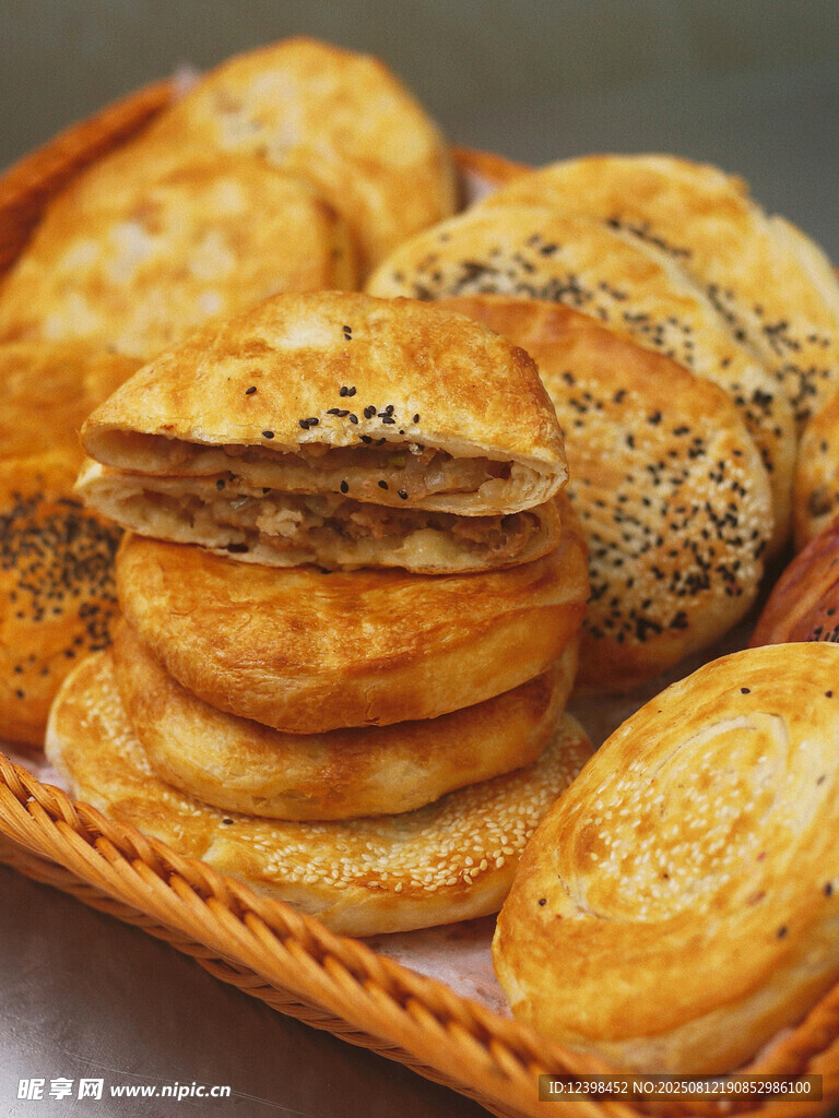 美味香酥餅堆疊展示