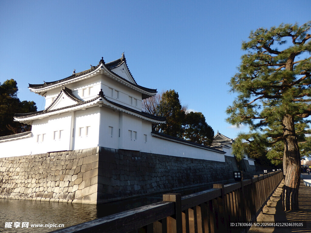 日本傳統(tǒng)建筑風(fēng)格的城堡