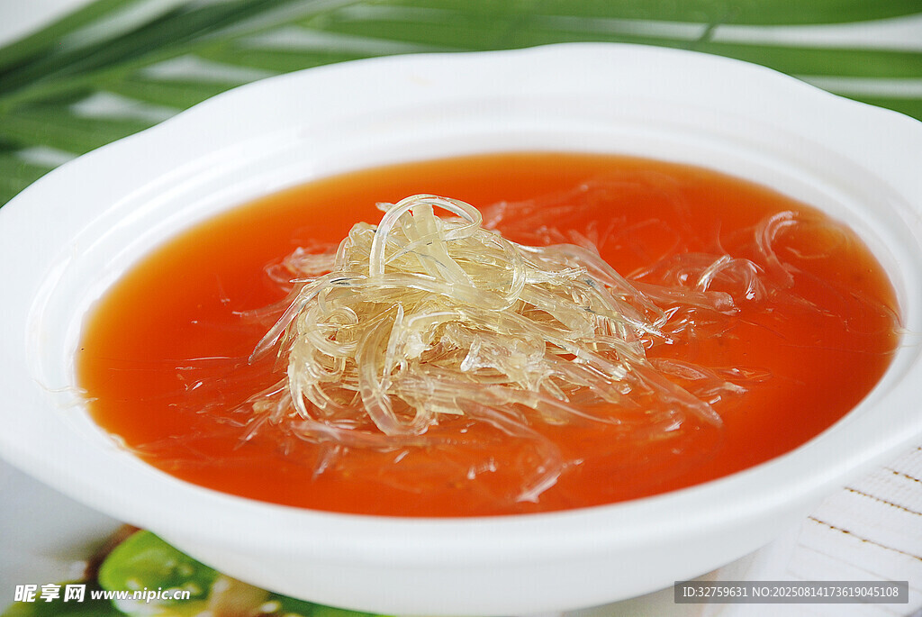紅燒魚(yú)翅