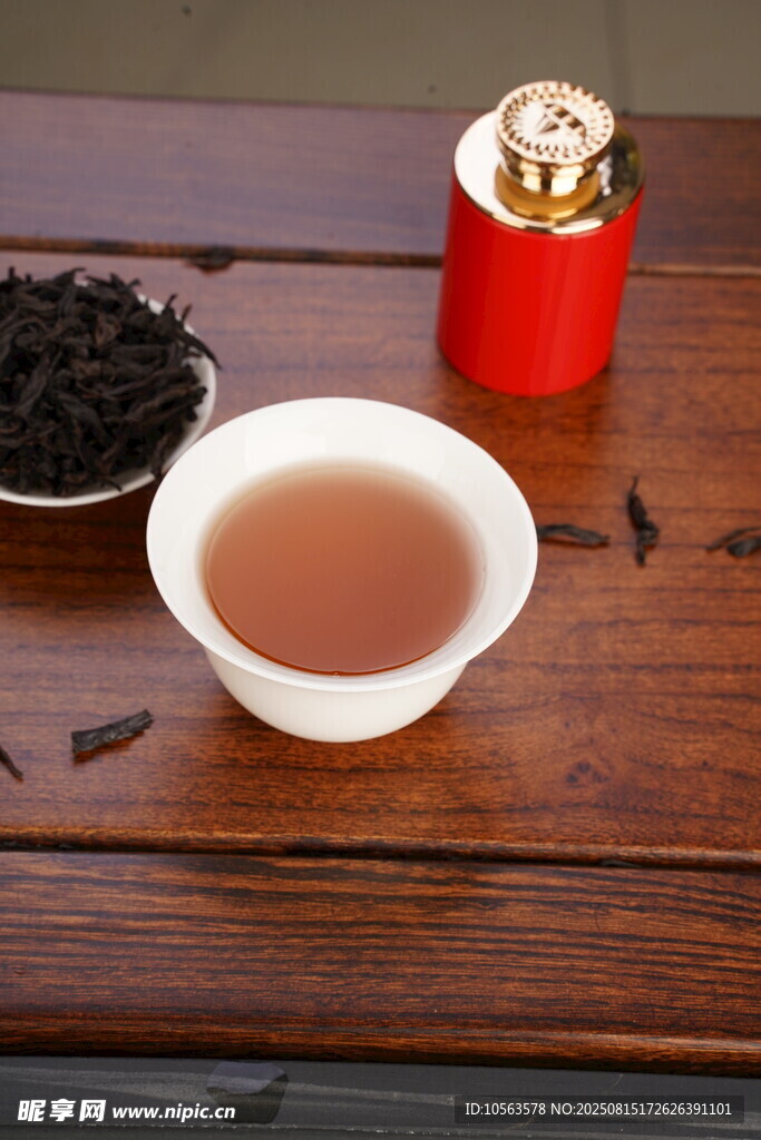 大紅袍中式茶飲品味閑適時光紅茶