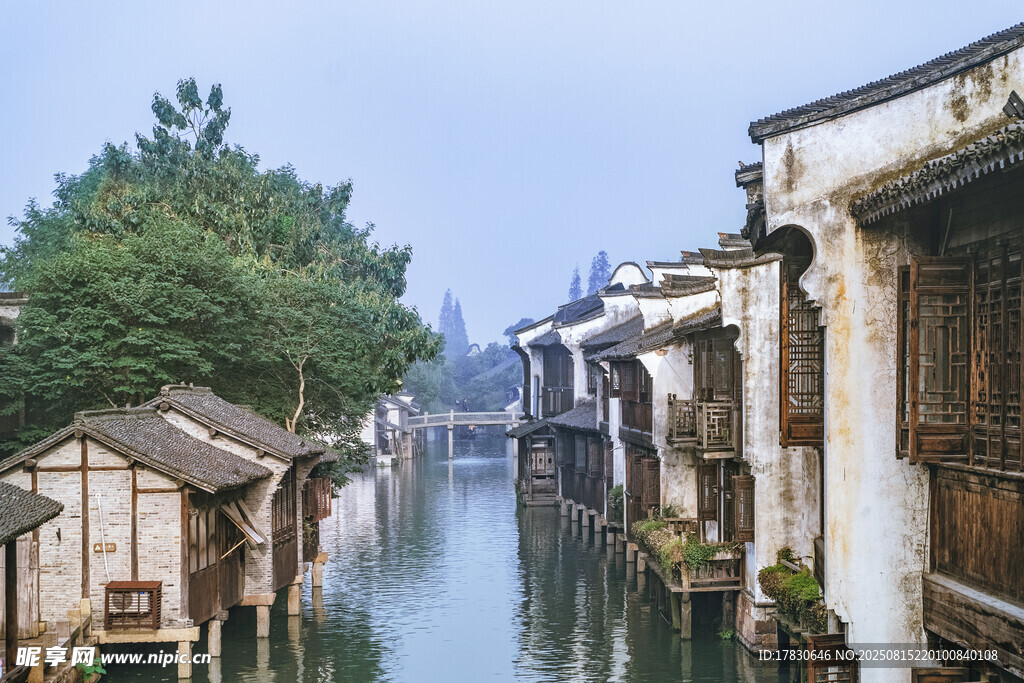 江南水鄉(xiāng)古巷河道美景