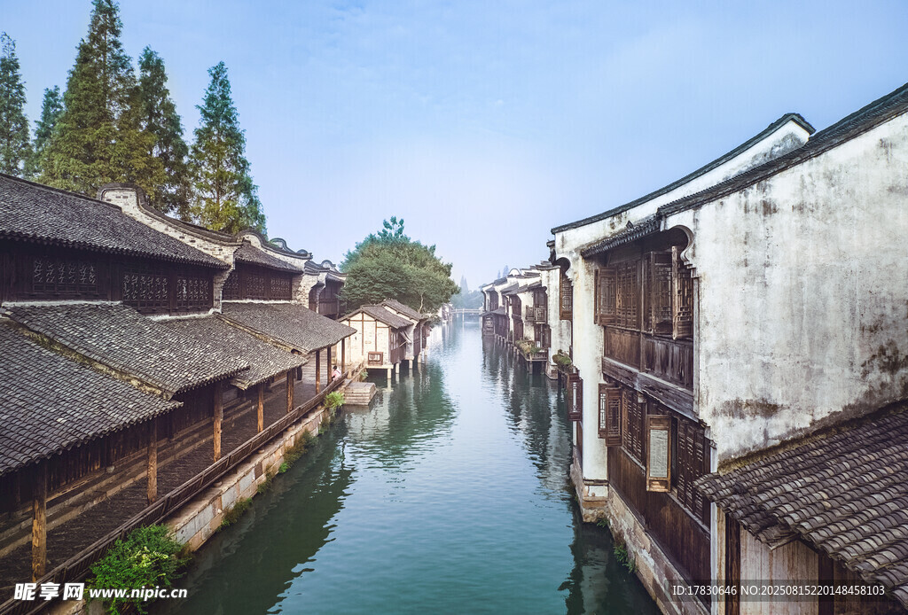 江南水鄉(xiāng)古巷河道美景