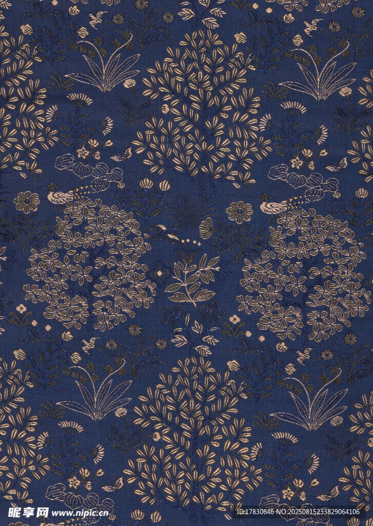 深藍(lán)色底金色花卉圖案