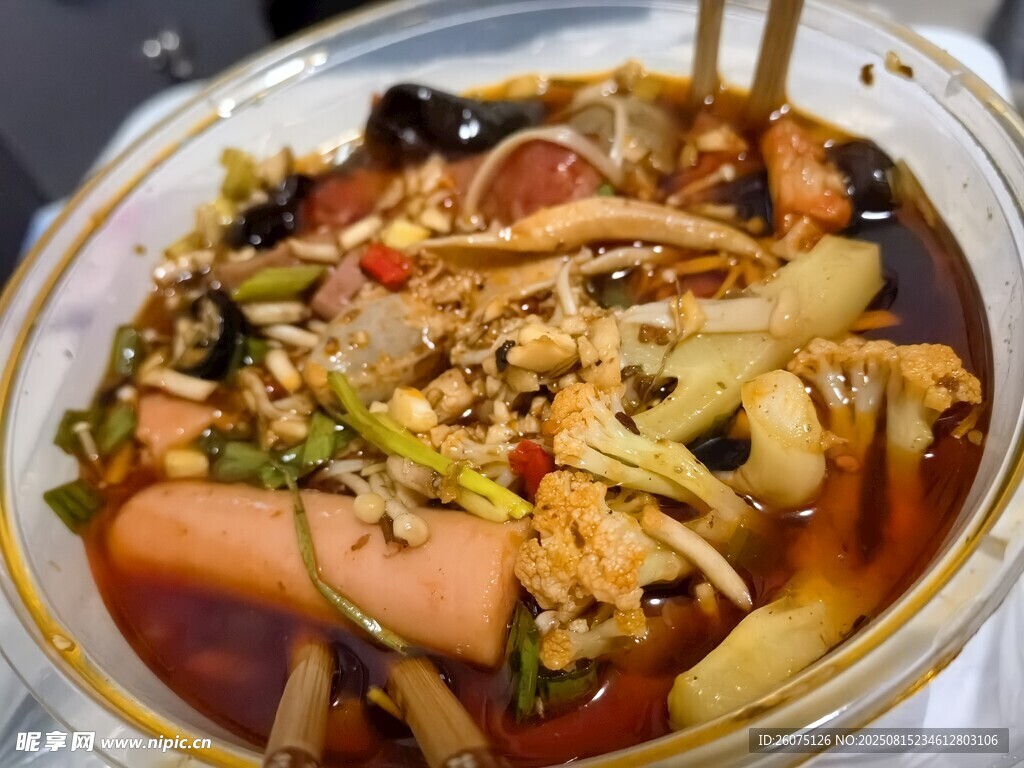 美味豐富的特色麻辣香鍋