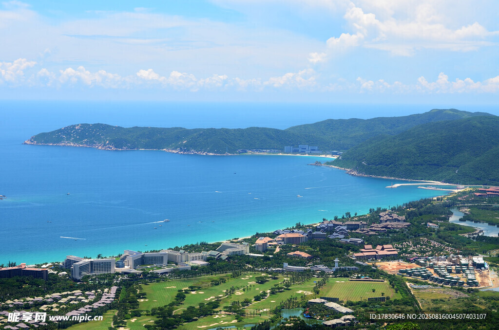 美麗海濱風(fēng)光俯瞰圖