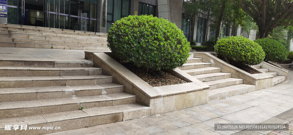 庭院綠植景觀臺(tái)階設(shè)計(jì)