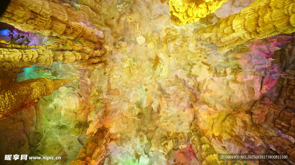 夢(mèng)幻絢麗的抽象色彩景觀