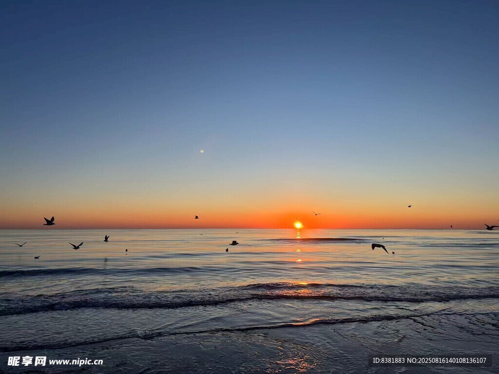海邊日出