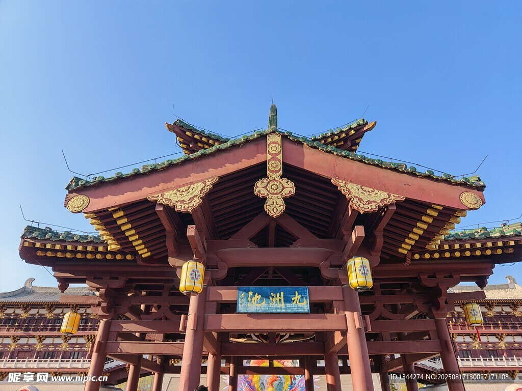 洛陽九州池中式古建筑門樓