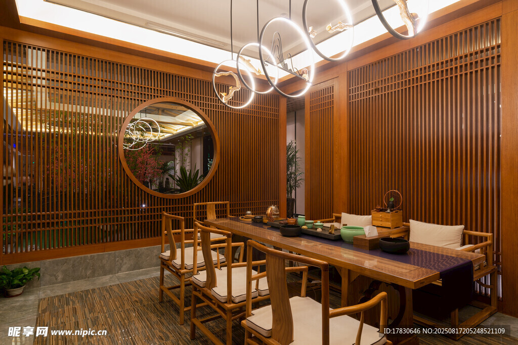 中式典雅餐廳室內(nèi)場景