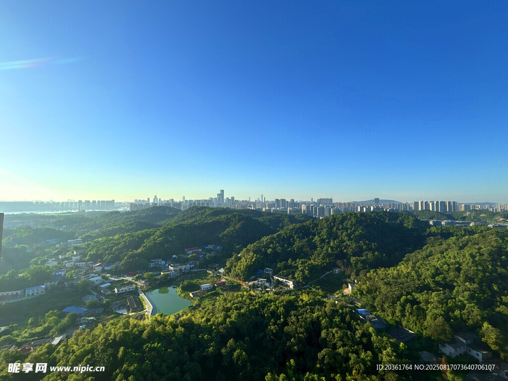 城市山林全景風(fēng)光