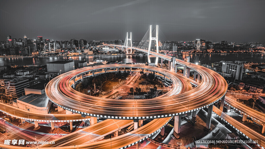 城市立交橋璀璨夜景