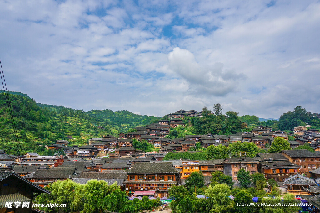 山間古村落美景