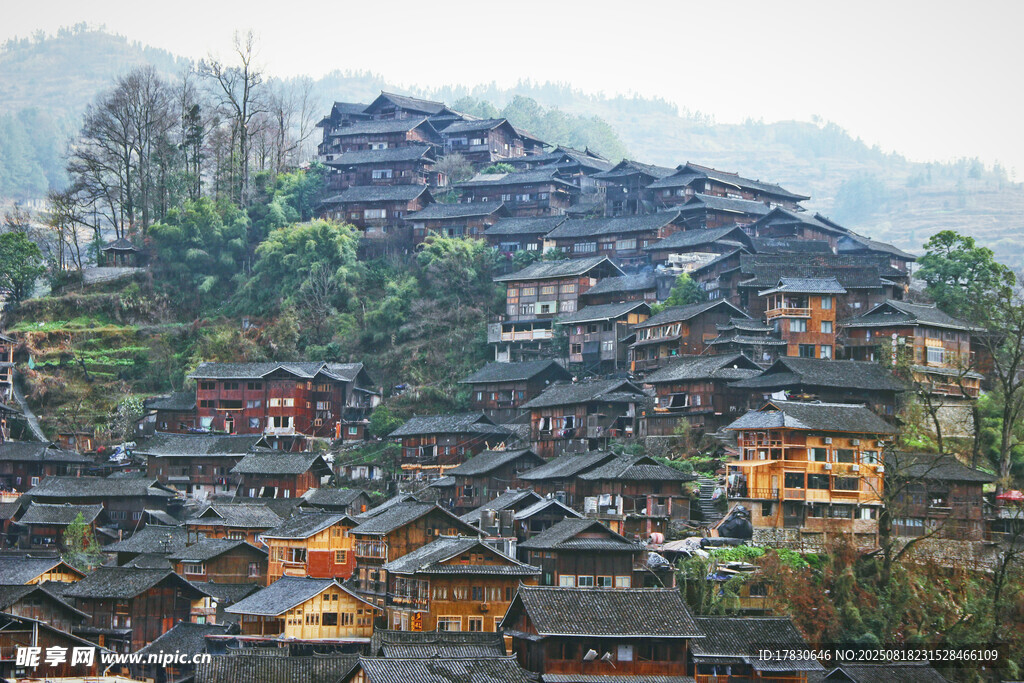 依山而建的傳統(tǒng)村落