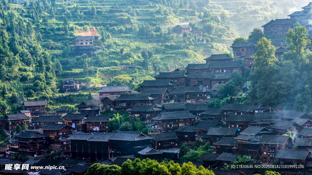 山間古樸村落景觀