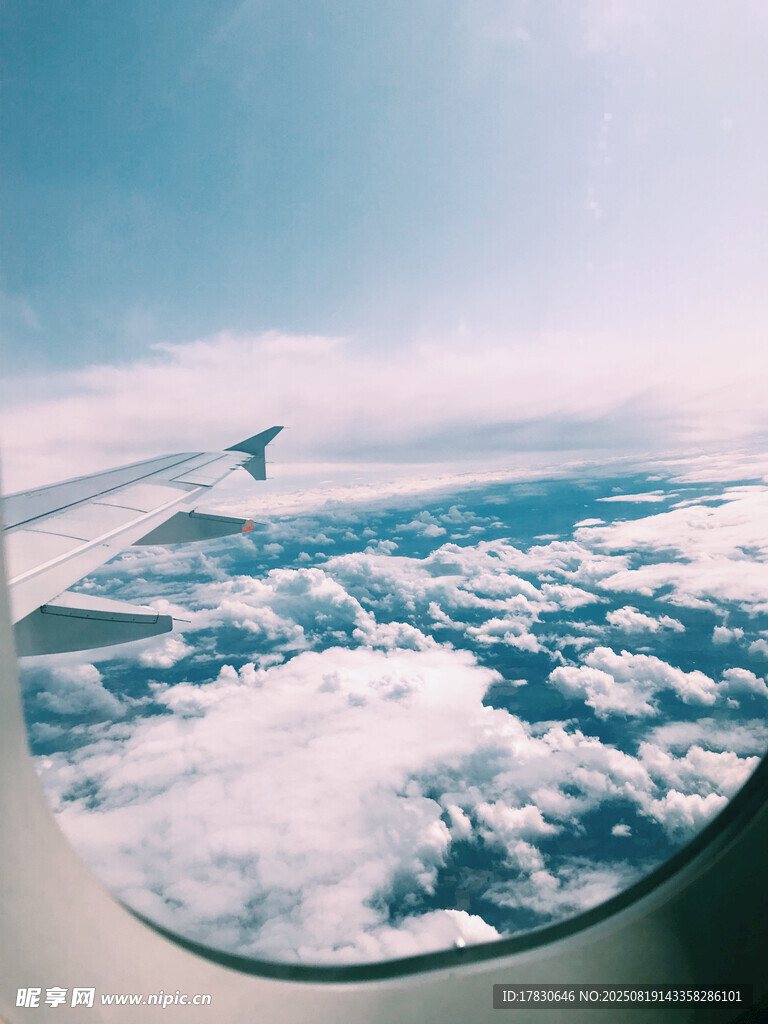 機(jī)窗外的云海美景