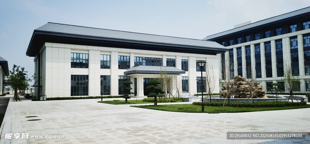 現(xiàn)代風格辦公建筑外觀